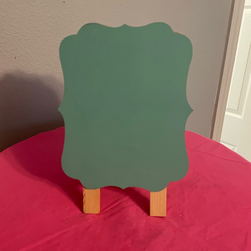 Countertop Chalkboard Easel